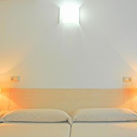 Residencia Universitaria Resa Sant Jordi Tarragona Buitenkant foto