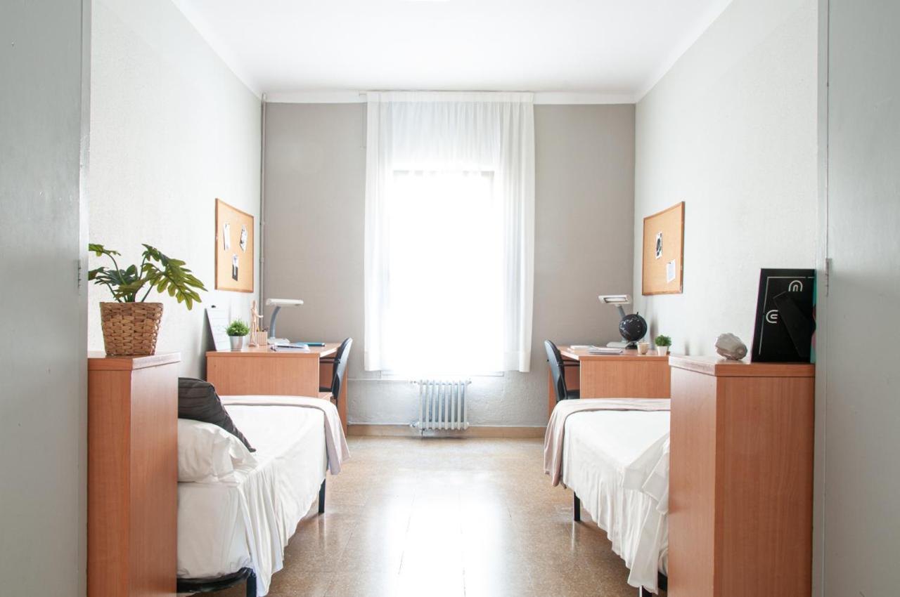 Residencia Universitaria Resa Sant Jordi Tarragona Buitenkant foto